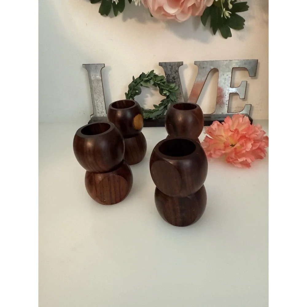 Vintage Lot of 8 Hand Made Brown Wooden Napkin‎ Rings Flat End Boho Decor 2 In